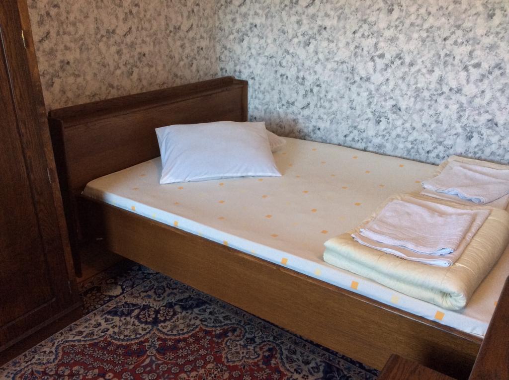 National Hotel Ruse Rum bild