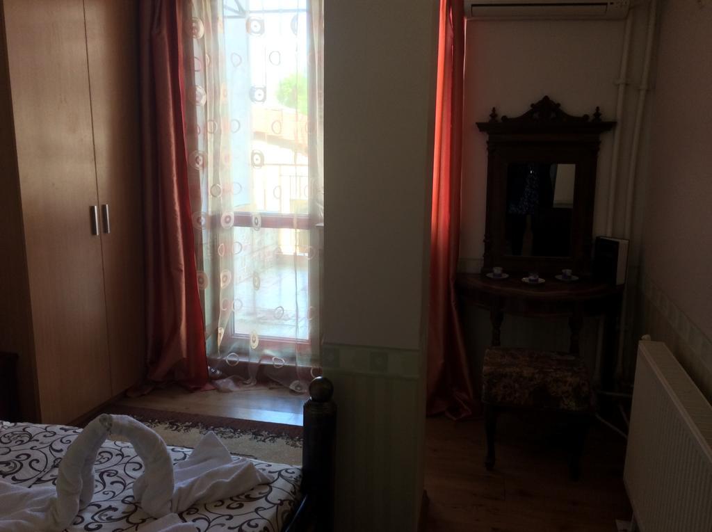 National Hotel Ruse Rum bild